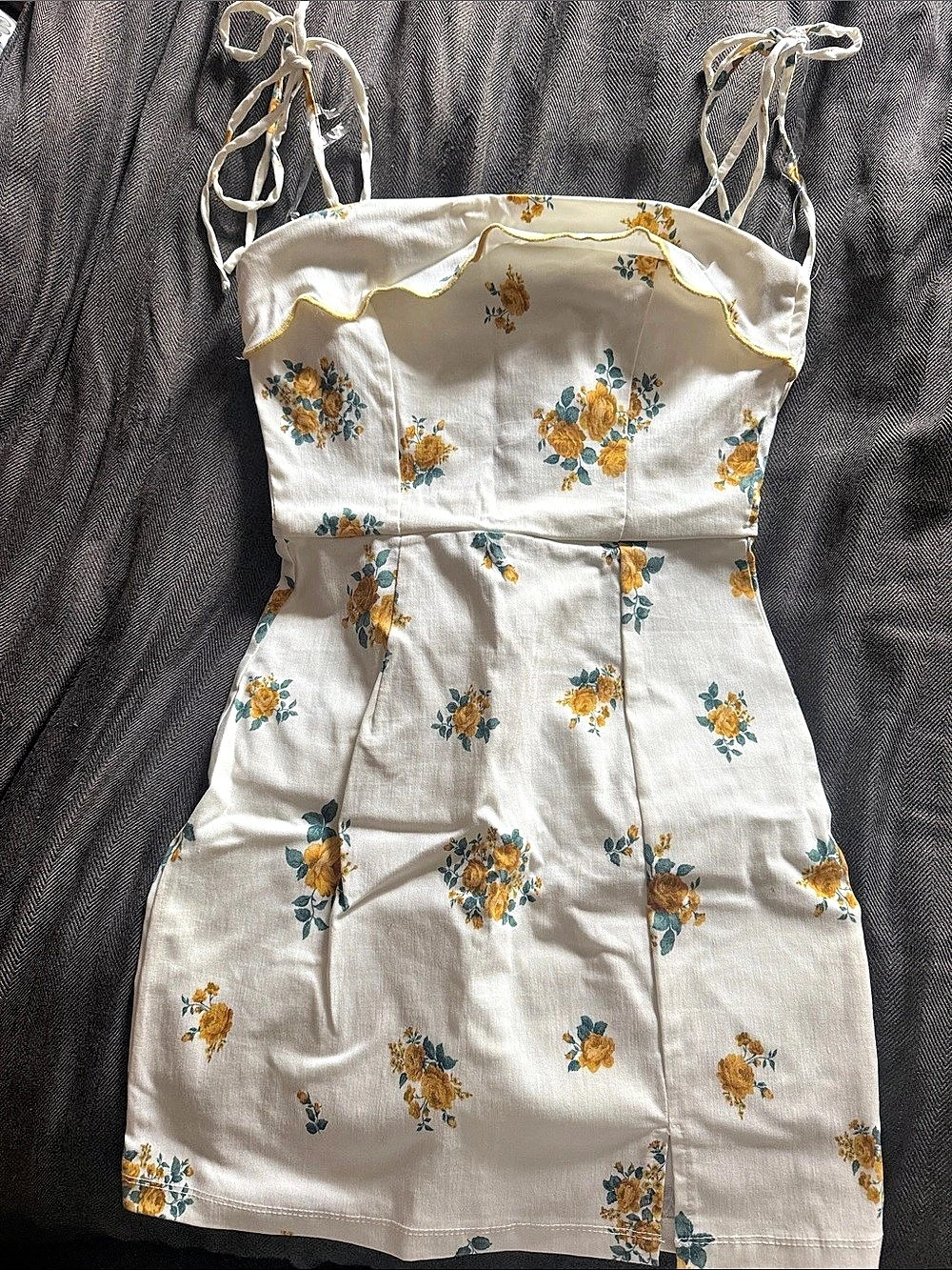 Floral Mini Dress White & Yellow